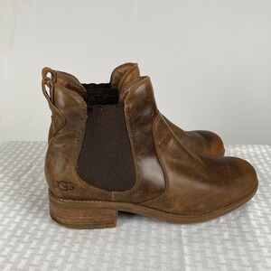 UGG Bonham Chelsea Boots Brown Leather Size 10 EU 41 Ankle Boot Sherpa Lined